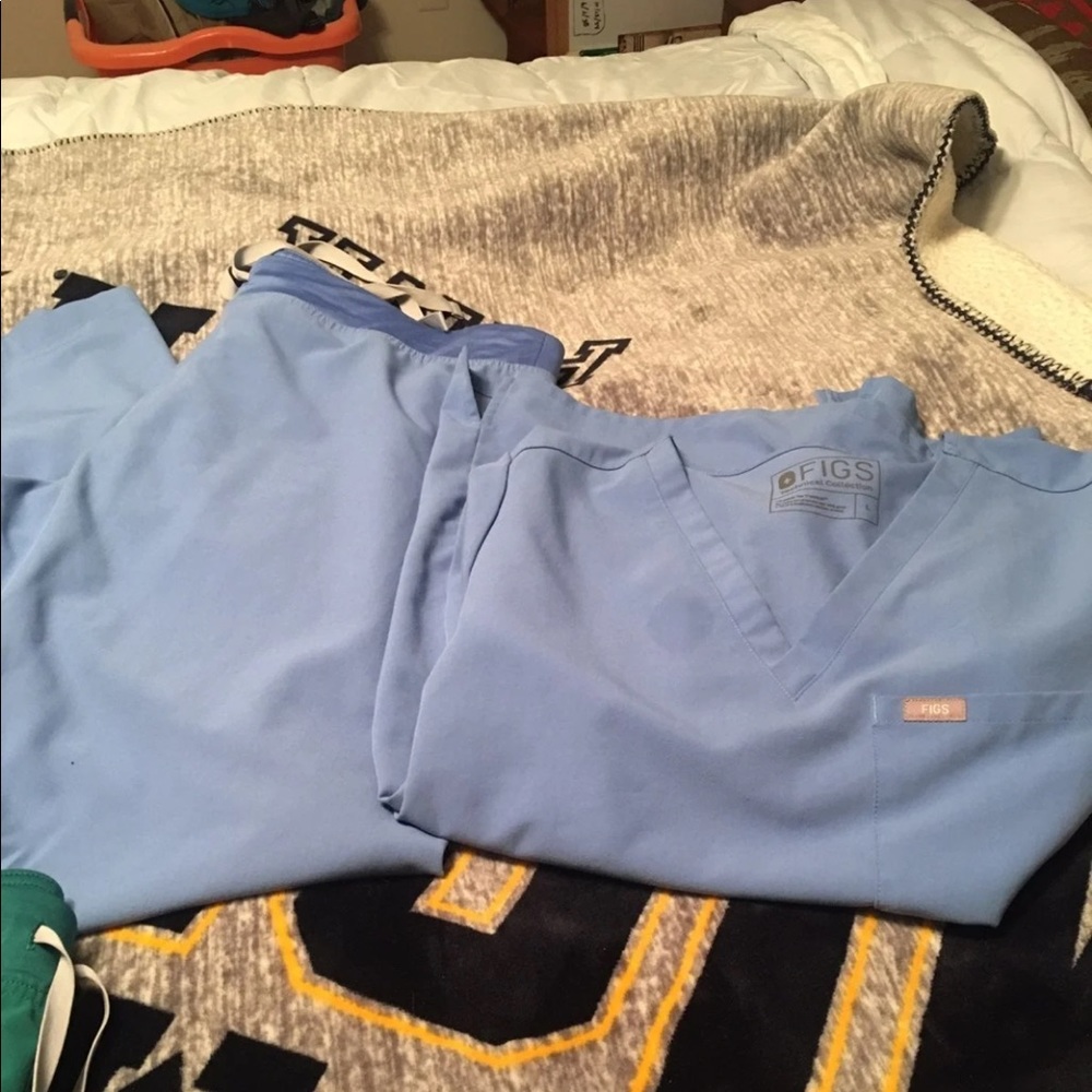 Figs size large scrubs lot